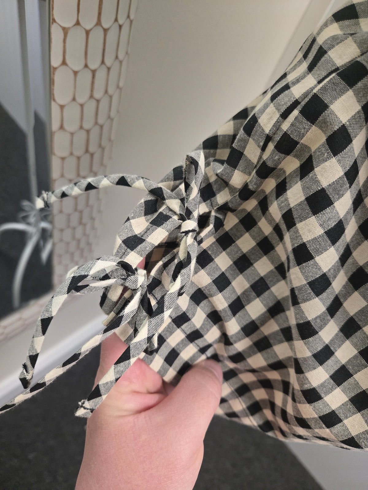 Side Tie Gingham Shorts