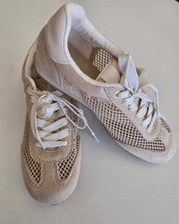 Lowman Camel Sneaker