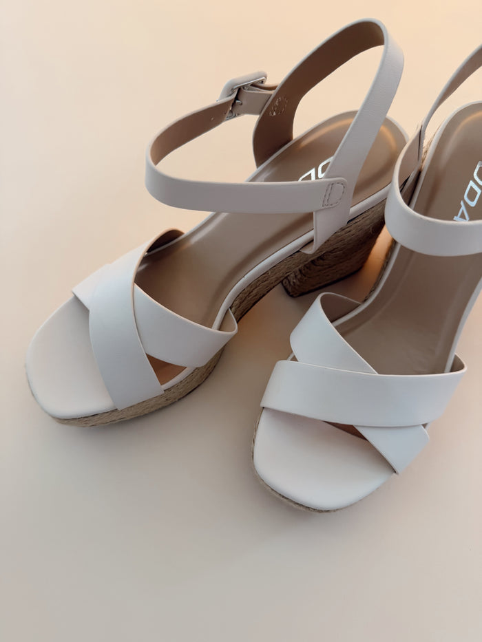 Noble Bone Wedge