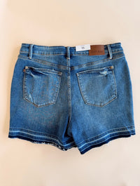 Curvy Tummy Control Vintage Wash Release Hem Shorts Md.