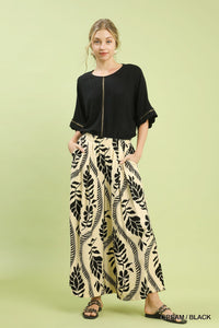 Tropical Leaf Print Wide Leg Pant in Black