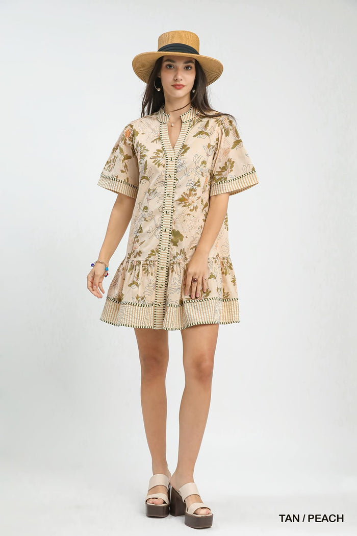 Flower Button Dress in Tan/Peach