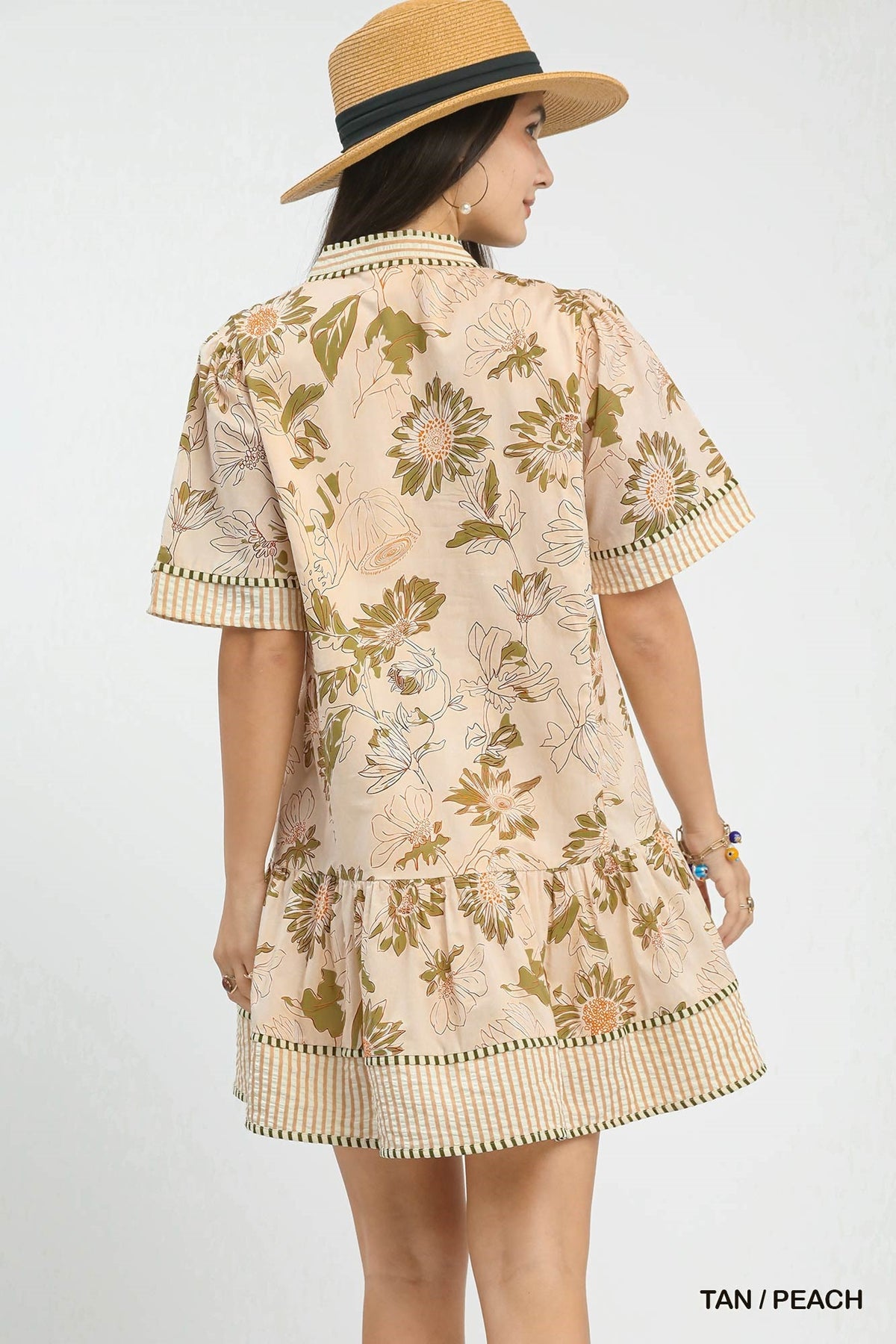 Flower Button Dress in Tan/Peach