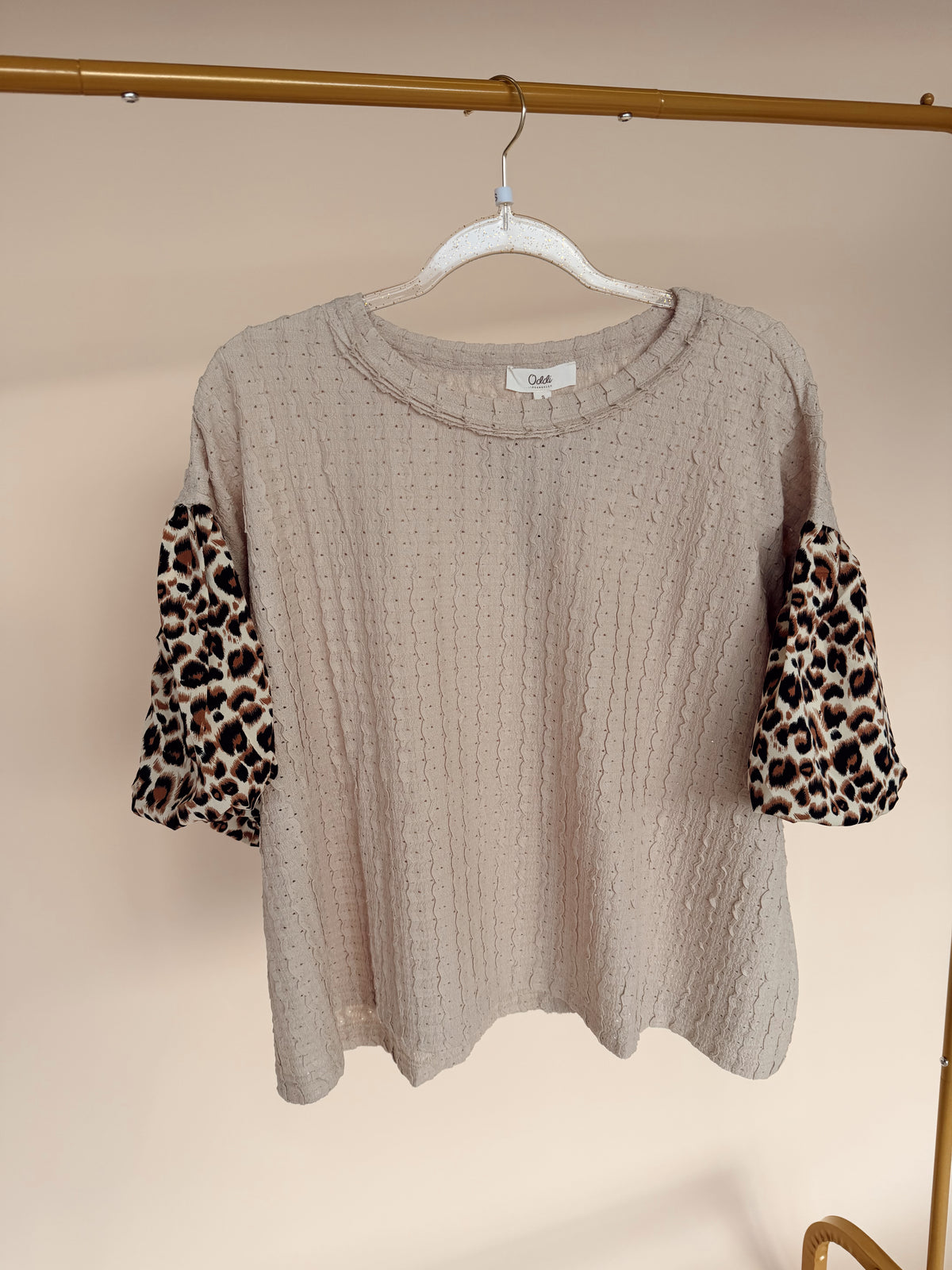 Textured Leopard Bubble Sleeve Beige Multi