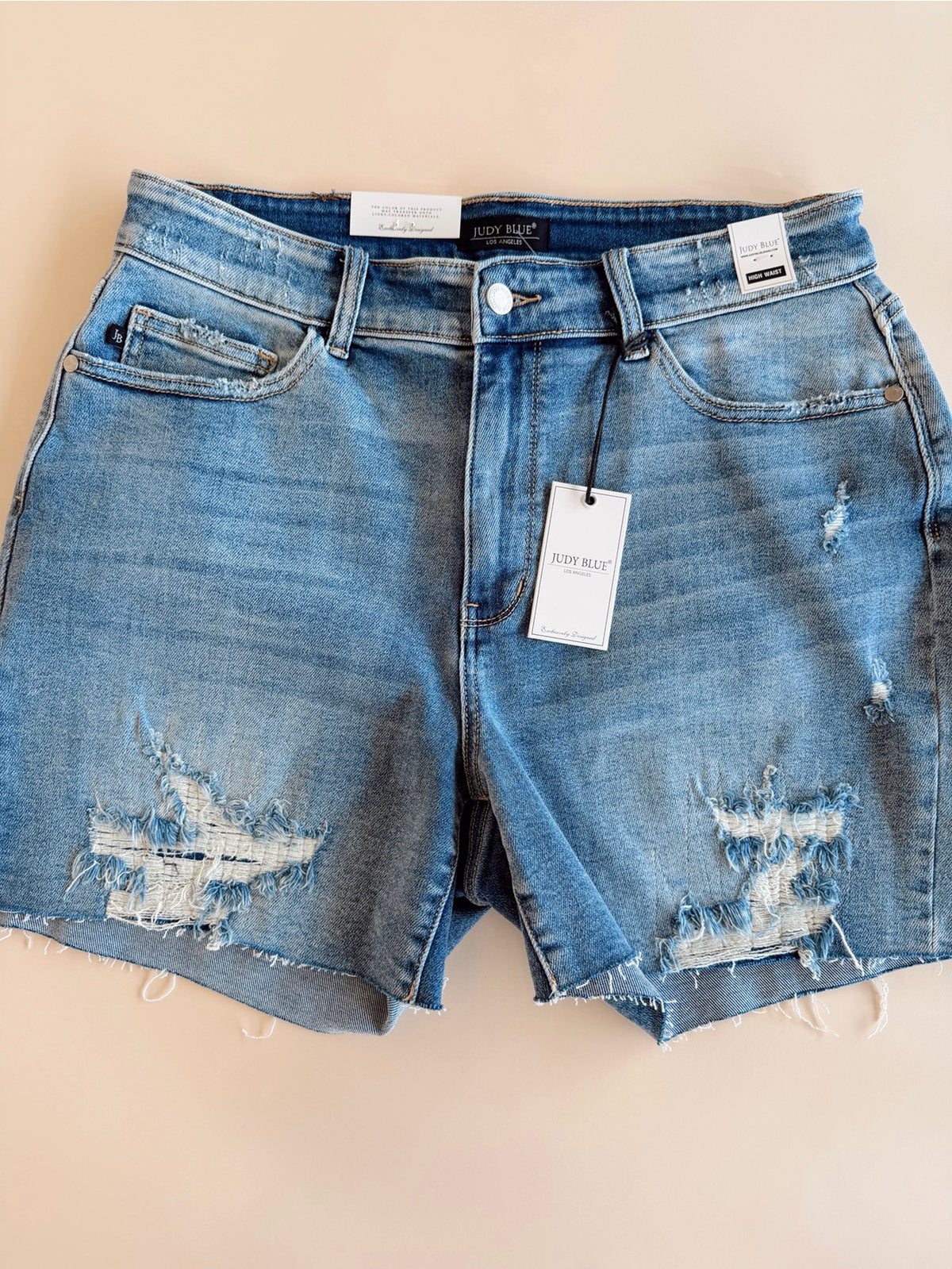 Curvy High Waist Shorts W/ Stitch Over Destroy Detail Md
