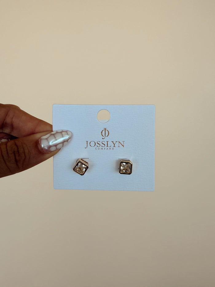 Bezel Square Stud