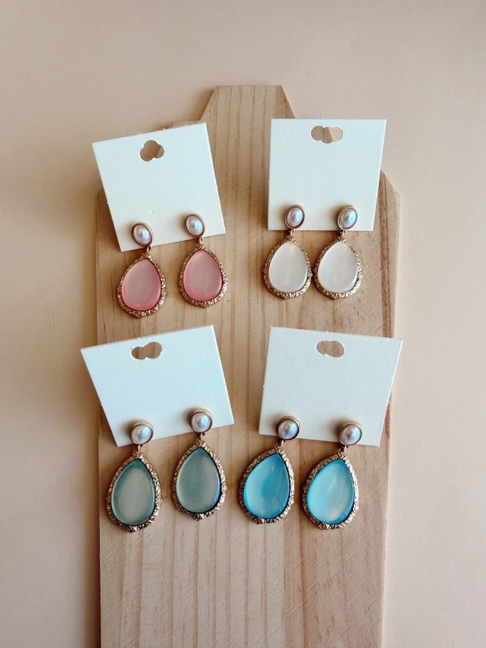 Antique Teardrop Earrings - 4 Colors!