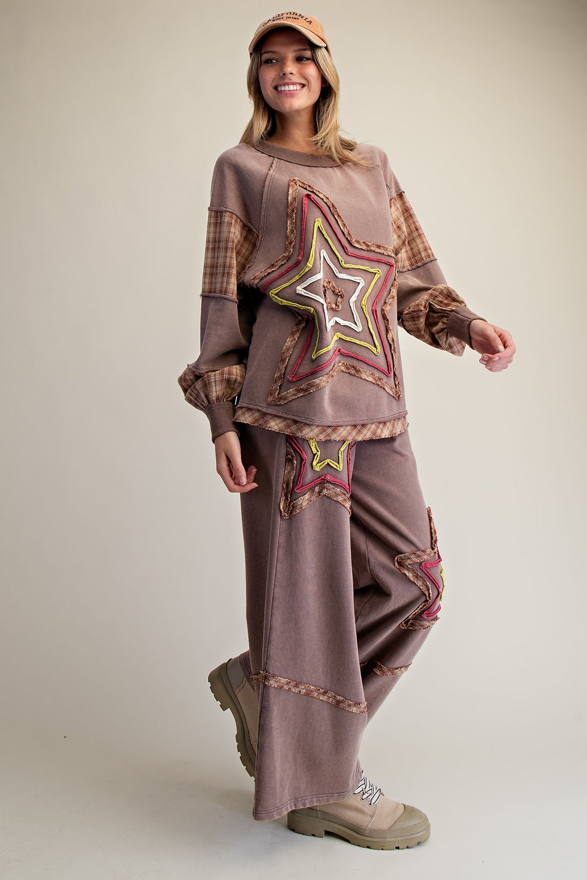 LS Star Patch Mineral Wash Top in Coffee