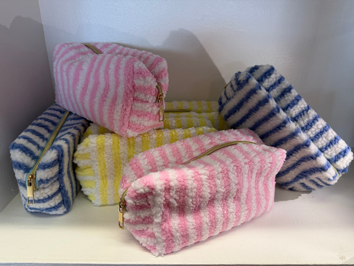 Sherpa Makeup Bags- 3 Colors!