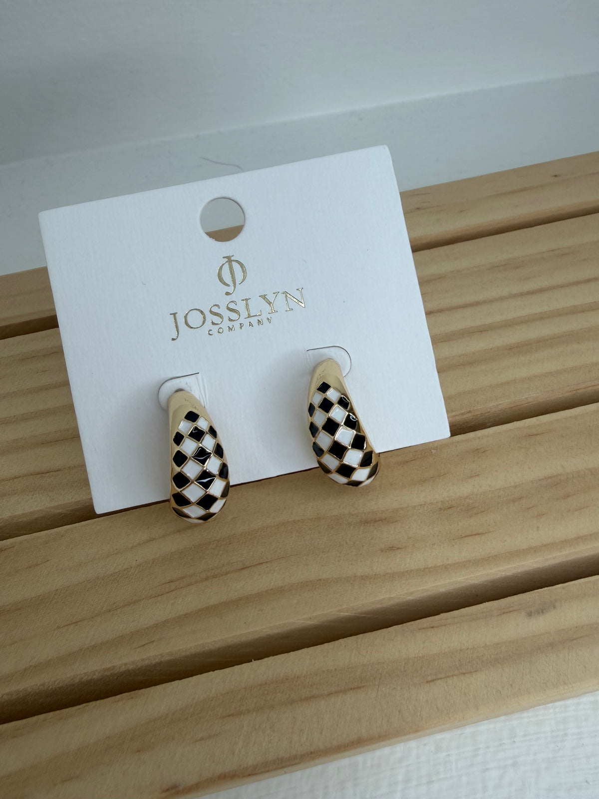 Checkered Enamel Hoops in Black