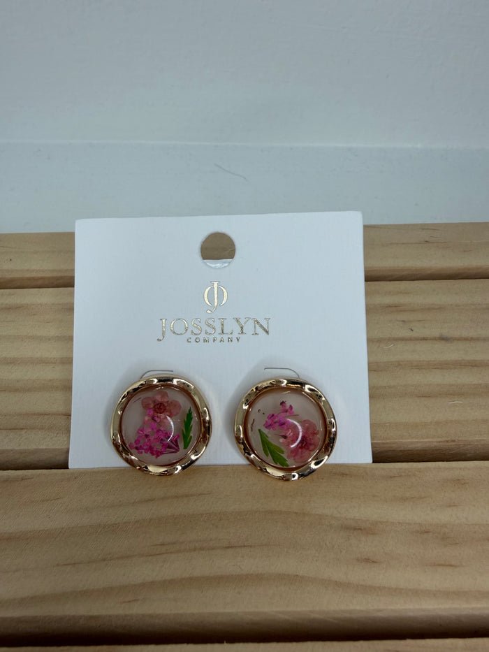 Vintage Porcelain Pressed Floral Studs Gold/Pink