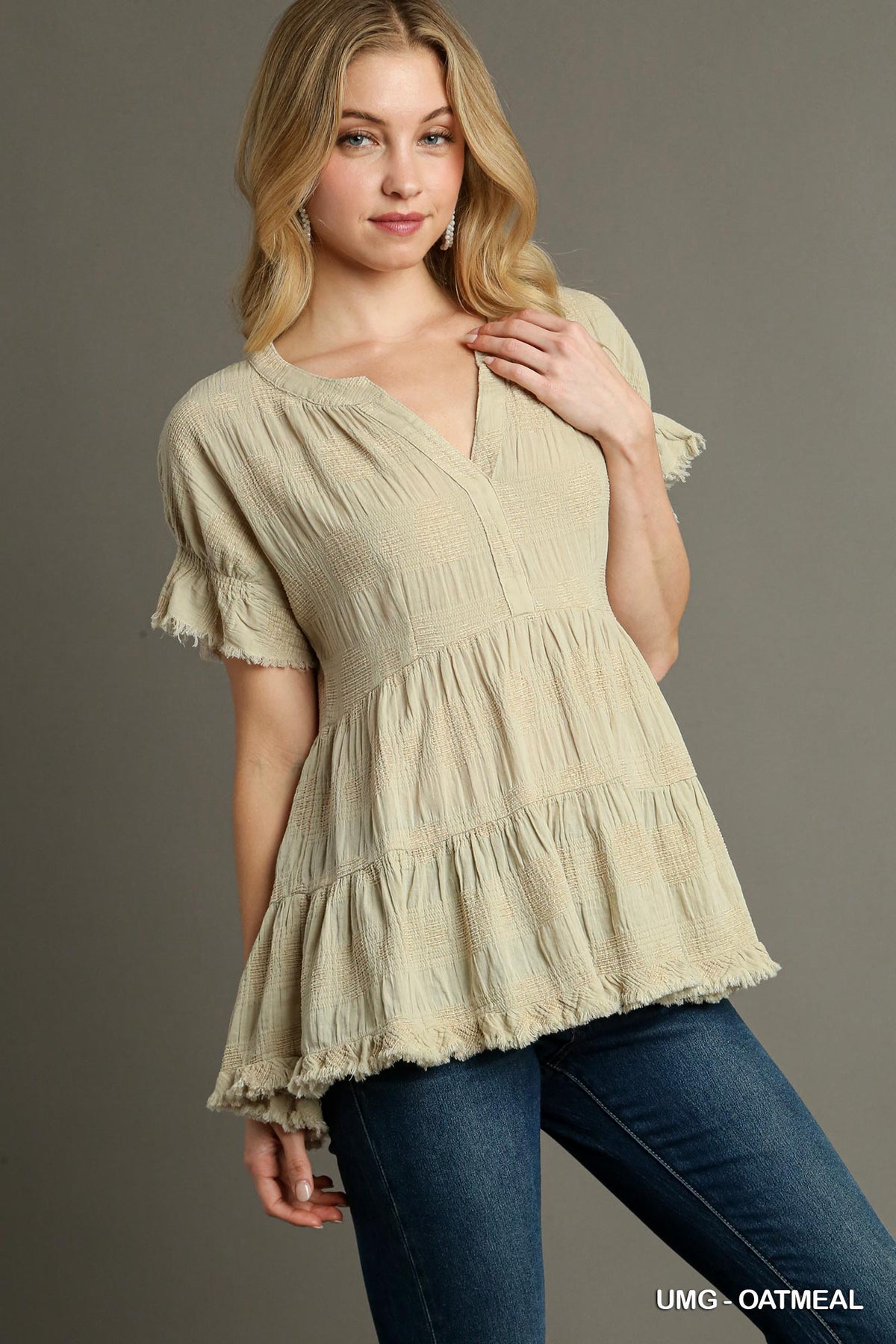 Dobby Dot Jacquard Baby Doll Top in Oatmeal