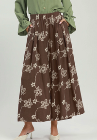 Floral Print Wide Leg Pant in Brown