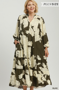Curvy Printed Tiered Midi Dress in Olive