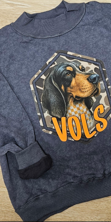 Smokey Camo Mock Neck in Charcoal