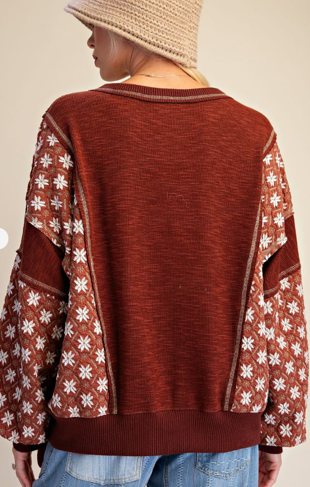 Mix Fabric Pullover in Wooden