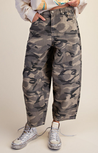 Camo Print Barrel Pants