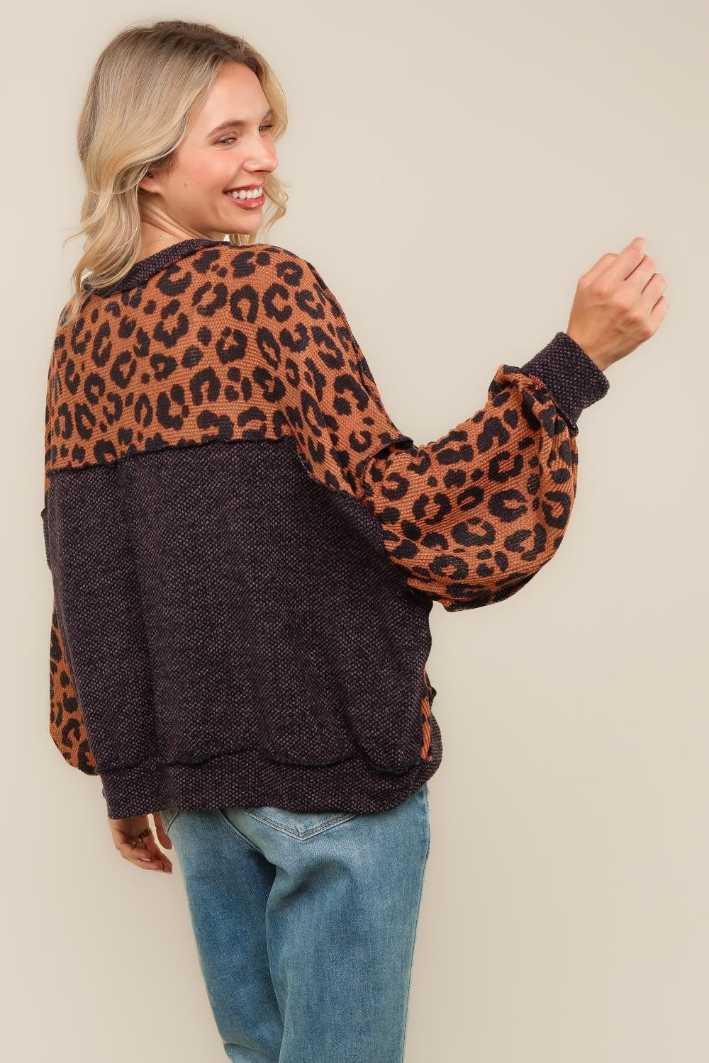 Curvy Crew Neck Drop Shoulder Leopard