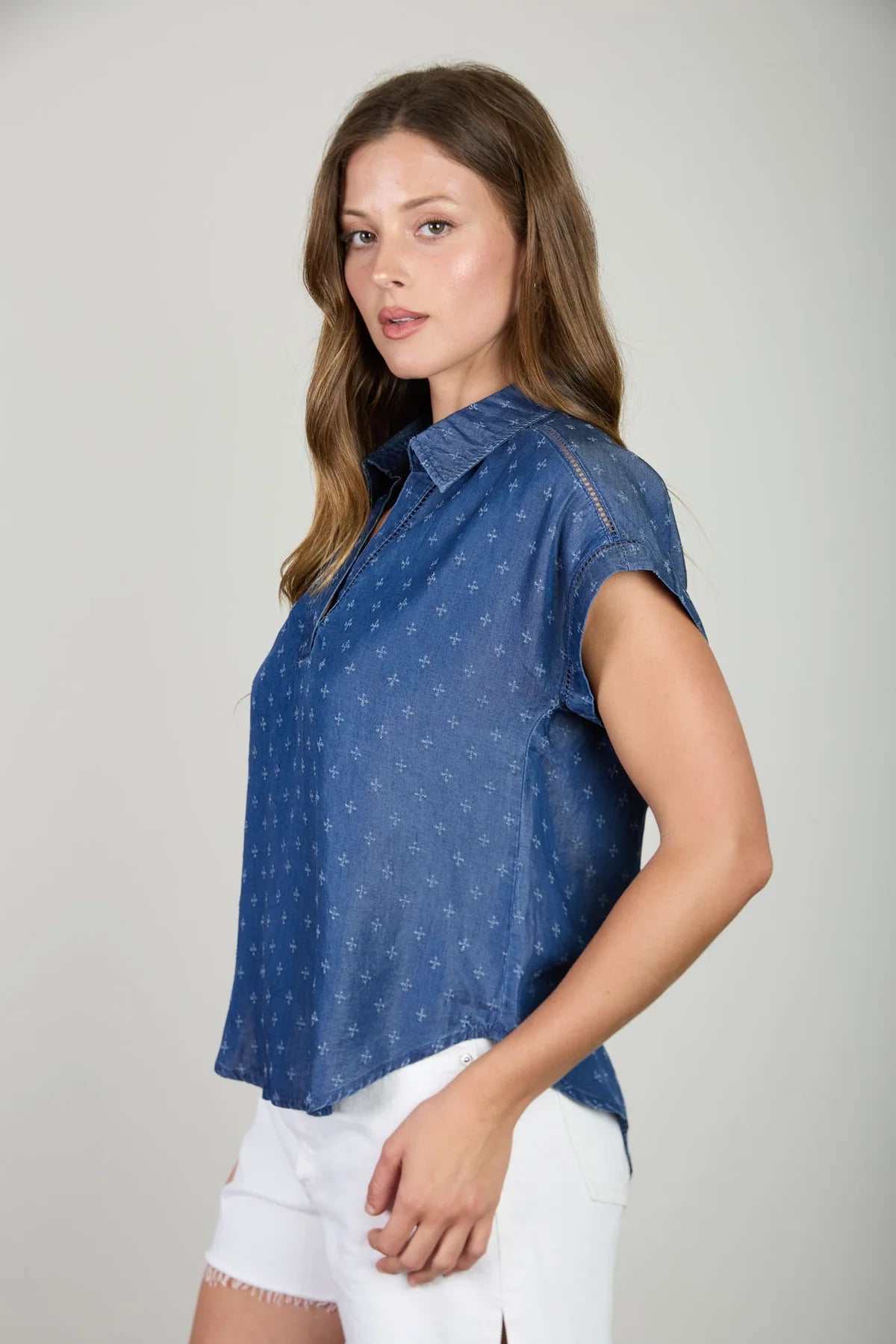Jacquard Collared SS Chambray Top
