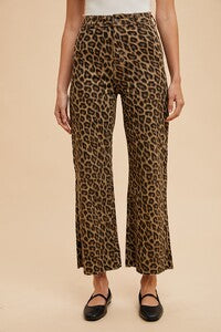 Stretch Wide Leg Denim Jean in Leopard