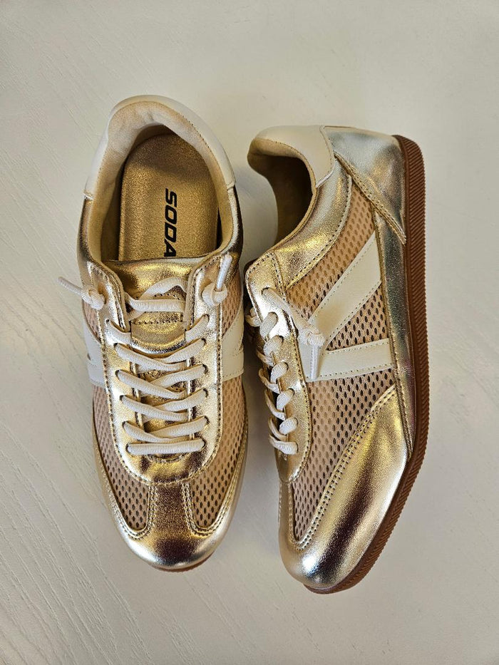Mathew Gold Sneaker