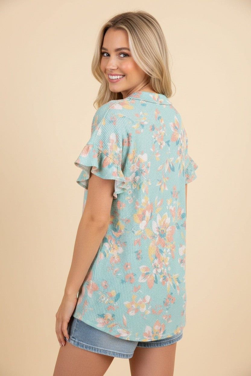 Curvy Ruffle Sleeve Ribbed Top in Mint