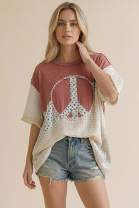 SS Slub Knit Peace Patch Top in Mauve