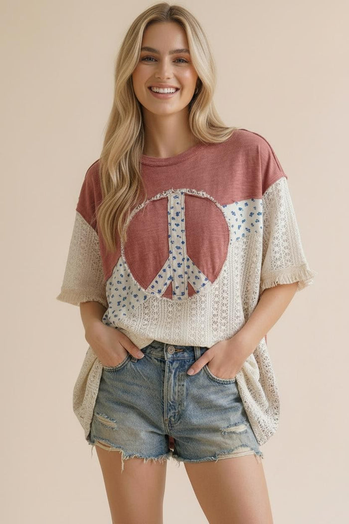 SS Slub Knit Peace Patch Top in Mauve