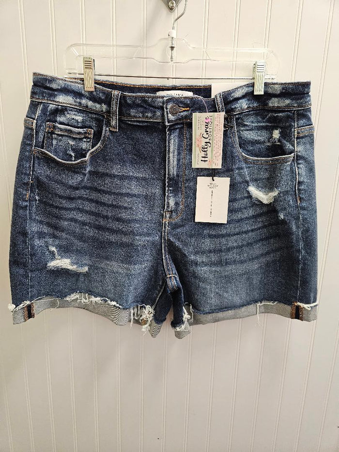 Curvy Distressed Cuffed Raw Hem Shorts Dark