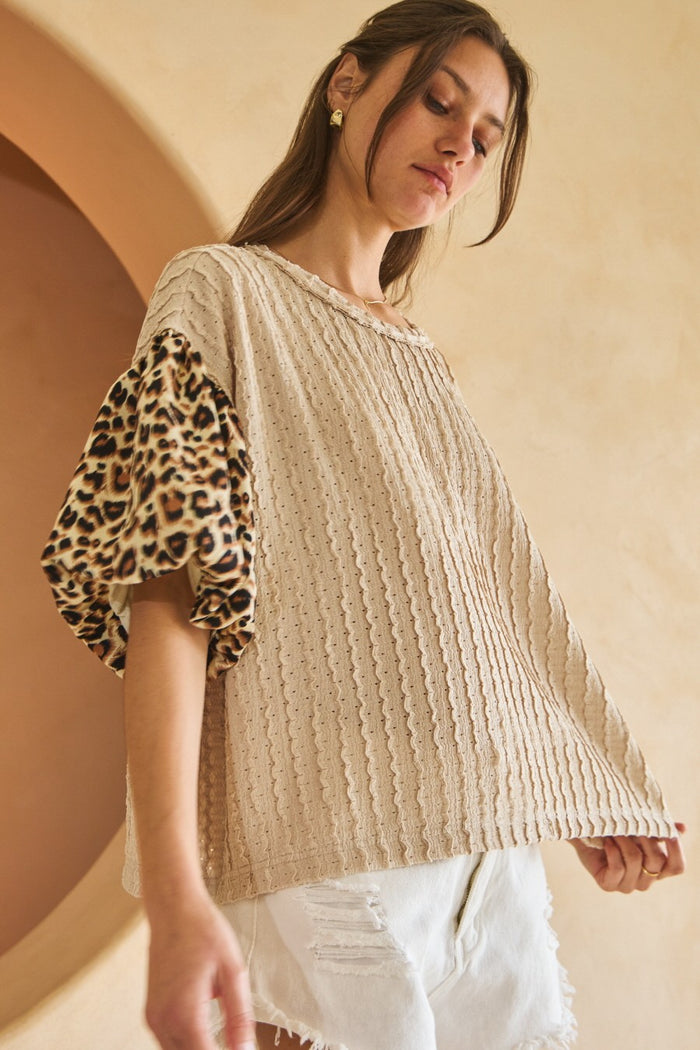 Textured Leopard Bubble Sleeve Beige Multi